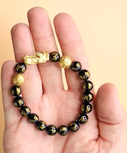 Feng Shui Black Obsidian Bracelet Benefits, Reviews, and More